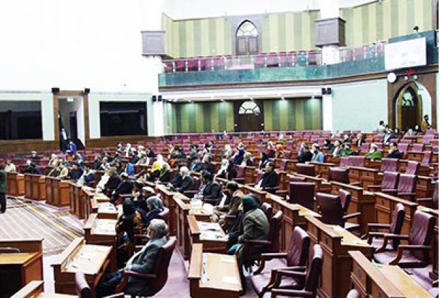 Lawmakers Slam Security Bosses for Growing Violence